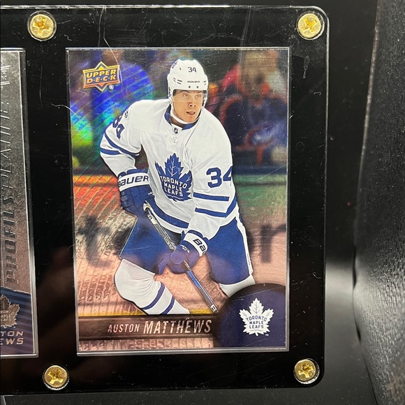 Upper Deck Tim Horton’s Auston Matthews 3 card framed set - Picture 5 of 8